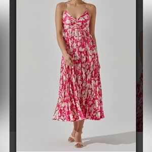 ASTR Maeve Pleated Midi Dress - Pink cream floral